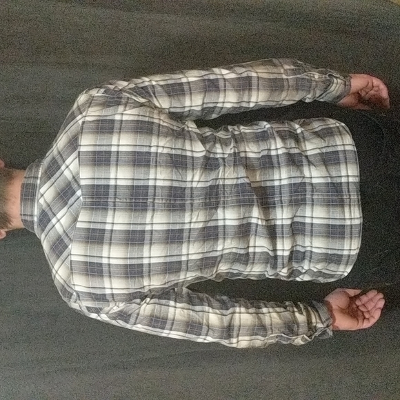 American Eagle Button Top - Picture 3 of 6